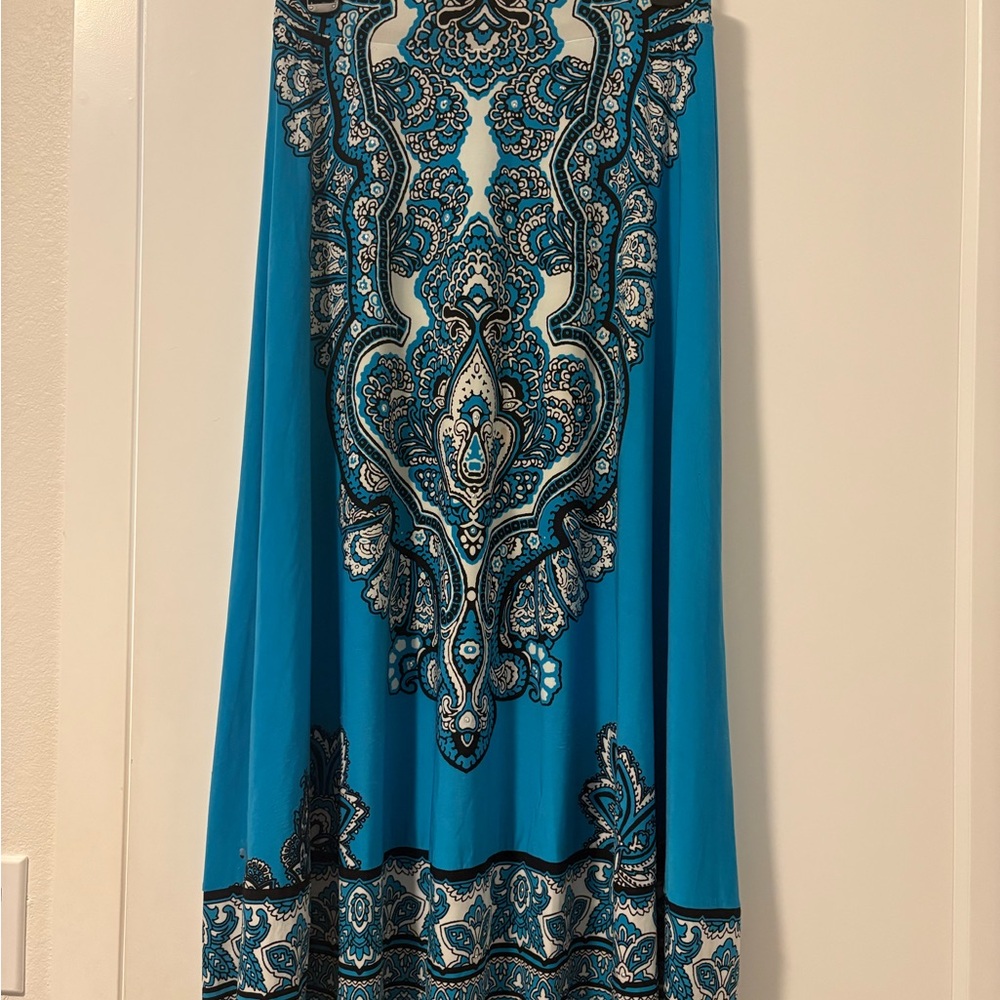 Elegant Blue Paisley Skirt